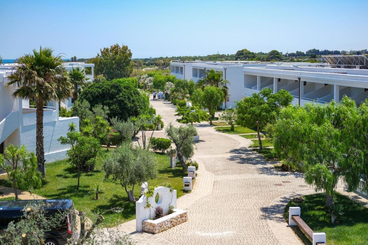 Torre Guaceto Greenblu Resort Specchiolla Bagian luar foto
