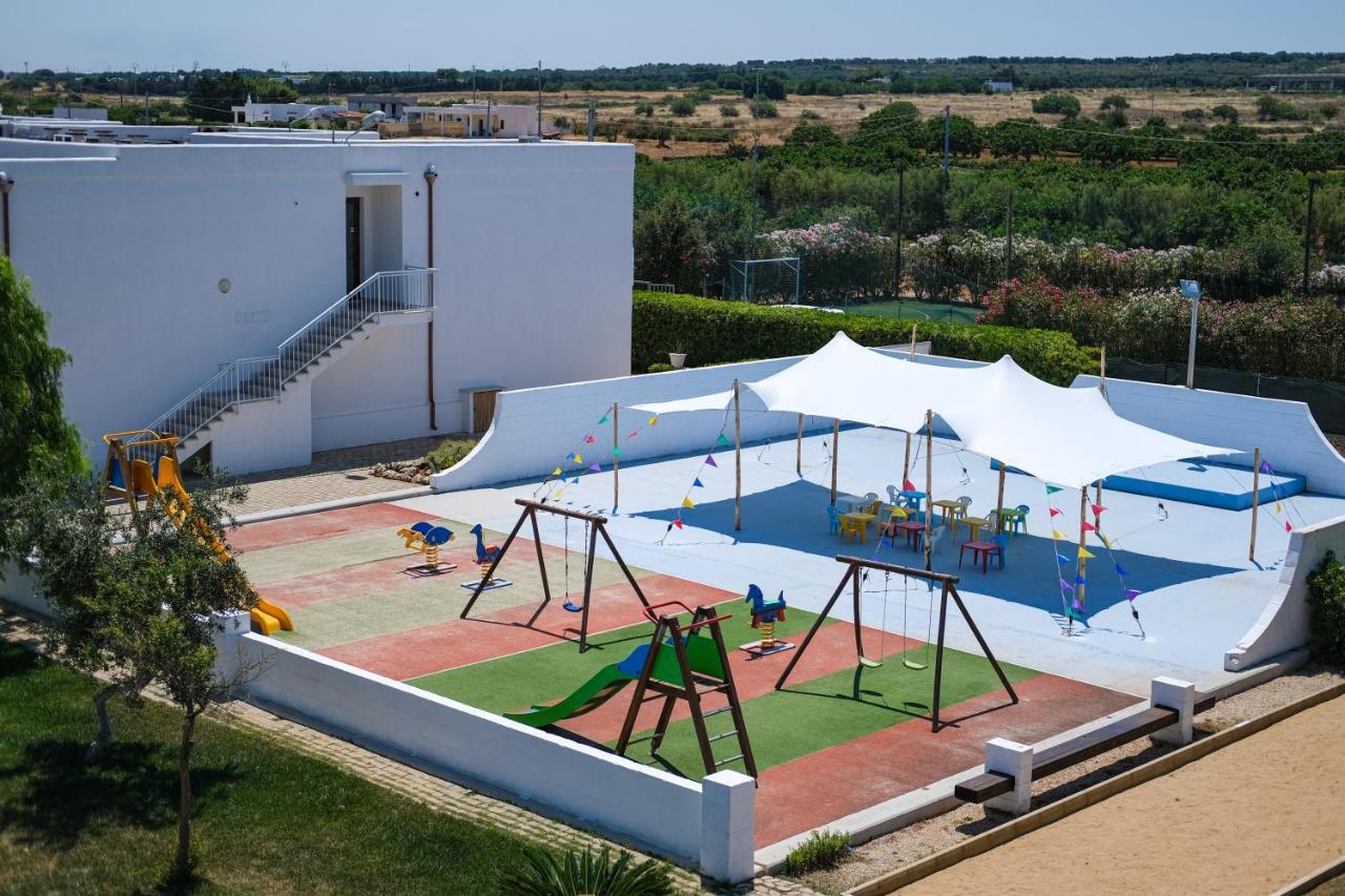 Torre Guaceto Greenblu Resort Specchiolla Bagian luar foto