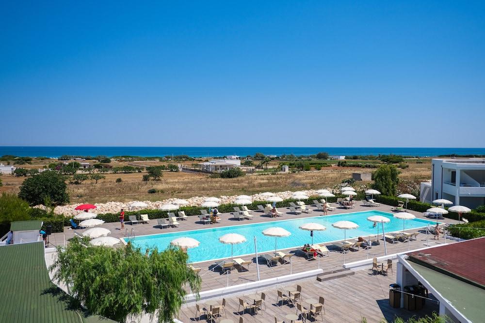 Torre Guaceto Greenblu Resort Specchiolla Bagian luar foto